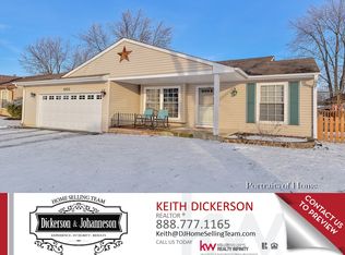 401 Bayview Ave, Naperville, IL 60565