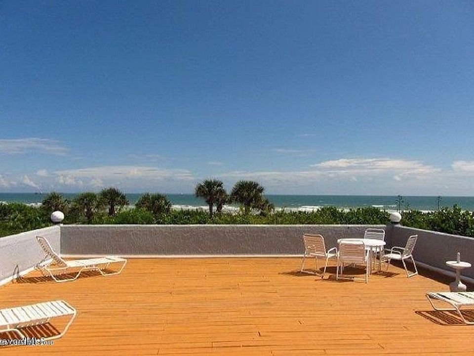 1st image of 320 Beach Park Ln #123