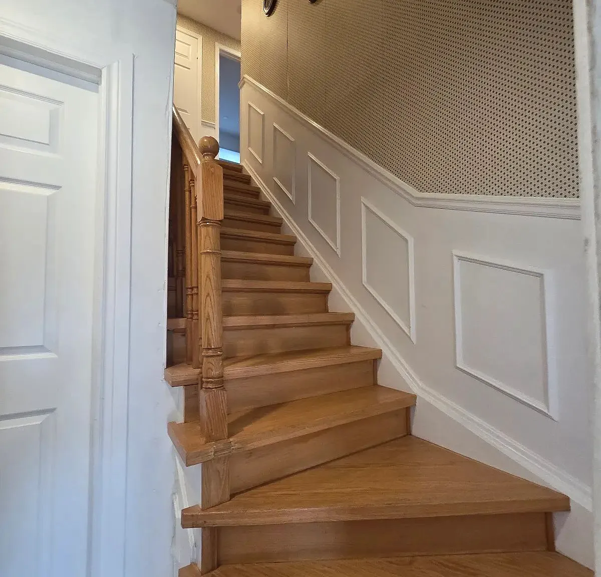2 bed, $2,350 — Photo 2