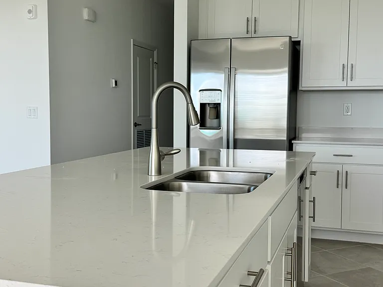 18411 Copperhead Ct N #346 — Photo 3