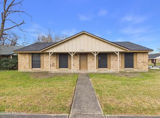 100 Strasbourg Dr, Lafayette, LA 70506