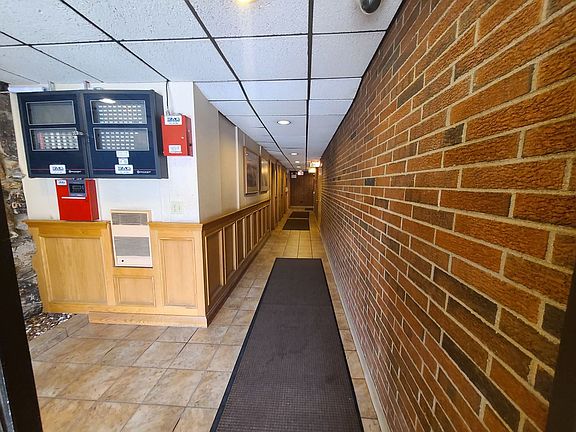 4th image of 7830 W North Ave APT 708