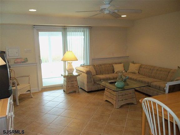 5th image of 221 76th St #1