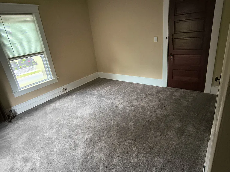 48 Cedar St #4 — Photo 3