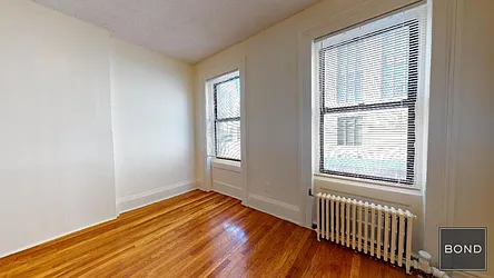 Rented by Bond New York