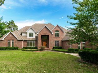 317 River Bluff Dr, Branson, MO 65616