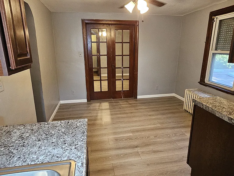 1537 Ellsworth St #2 — Photo 13