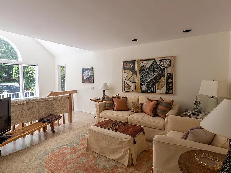 189 Northside Dr — Photo 11