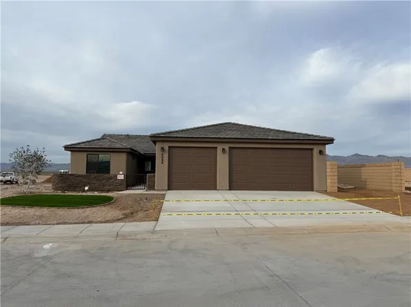 6055 S Trailblazer Ave, Fort Mohave, AZ 86426