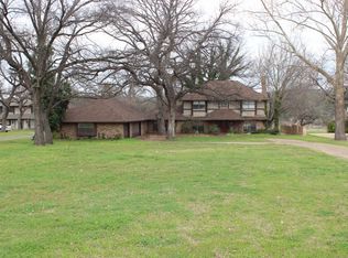 7308 Ravenswood Rd, Granbury, TX 76049