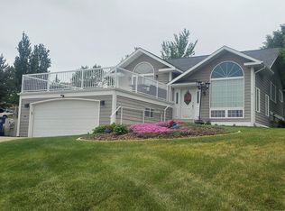 309 29th Ave NE, Great Falls, MT 59404