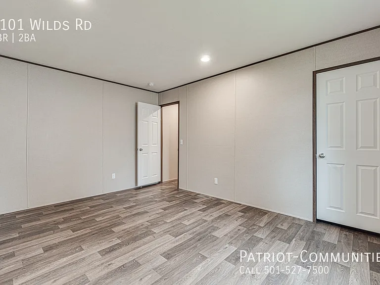 1101 Wilds Rd — Photo 13