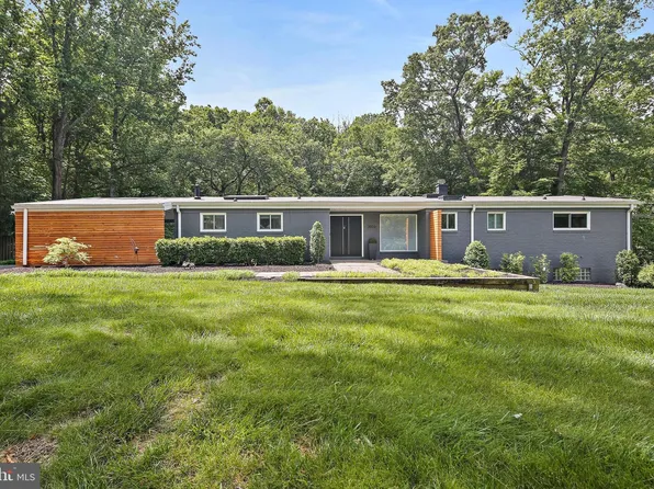 3503 Arborwood Ct, Baltimore, MD 21208