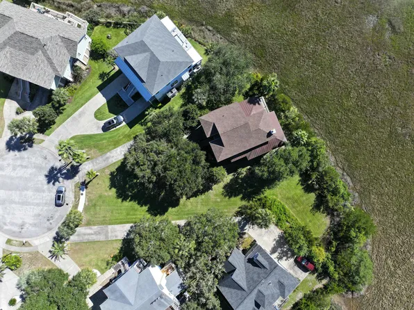 2000 Needlegrass Ln, Charleston, SC 29412