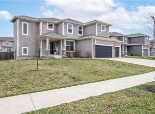28316 W 162nd Ter, Gardner, KS 66030