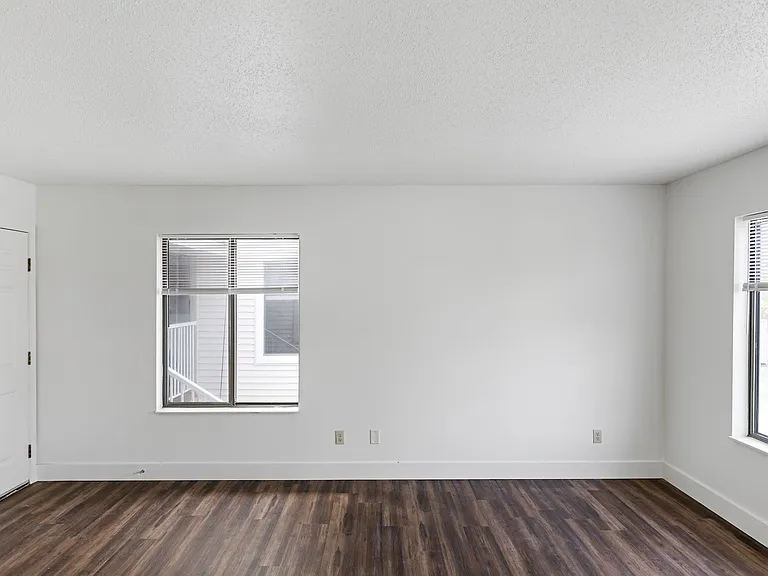 Kilgore Apartments (ANR Kalamazoo LDHA, LLC) — Photo 9