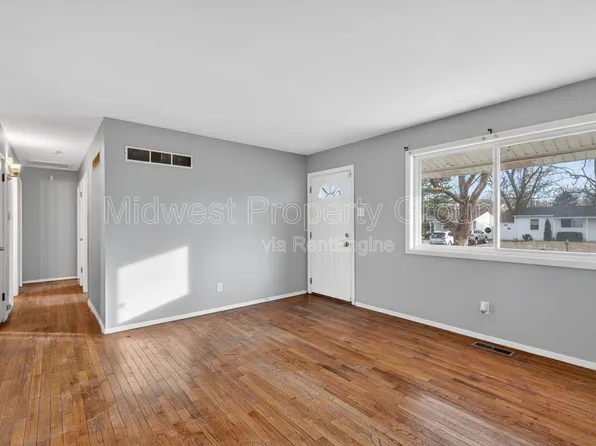 1455 Redman Blvd, Saint Louis, MO 63138