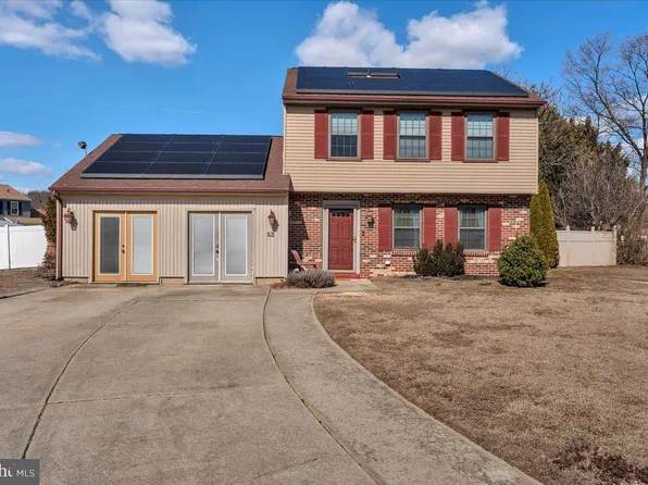 52 Borrelly Blvd, Sewell, NJ 08080