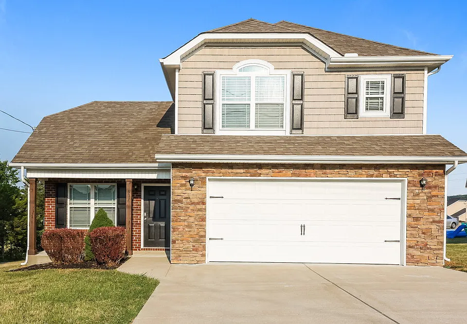 607 Rock Glen Trce