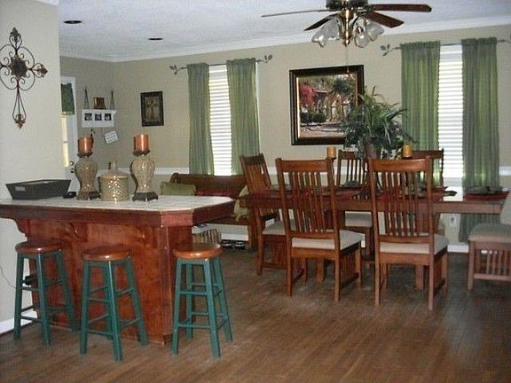 5th image of 107 Pamela Dr