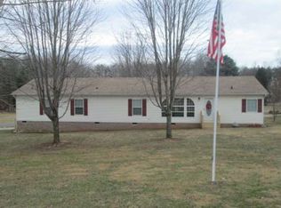 7591 Greenwich Rd, Nokesville, VA 20181