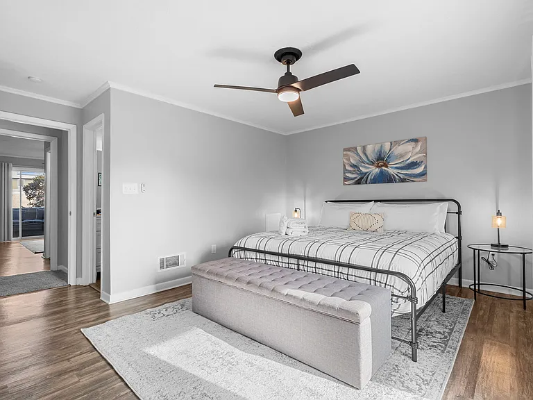 4701 N Kings Hwy #26 — Photo 38