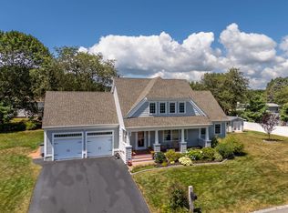 3 Hilliard Dr, Hampton, NH 03842