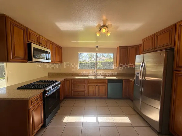 3260 Taffrail Ln, Oxnard, CA 93035