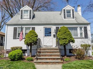215 Lane Ave, South Plainfield, NJ 07080