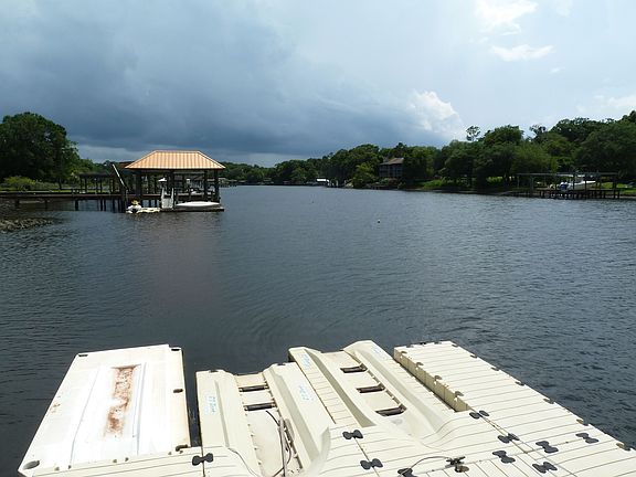 Floating Dock