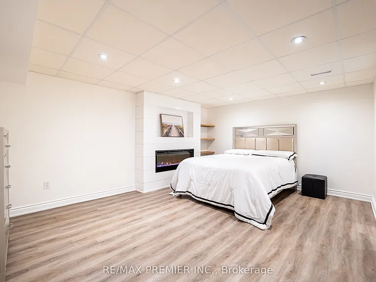 22 Laura Sabrina Dr — Photo 23