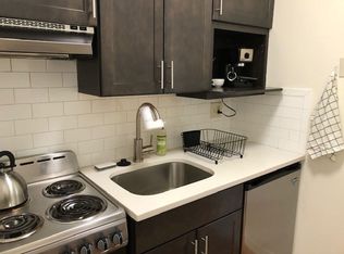 1611 South St APT 3R, Philadelphia, PA 19146