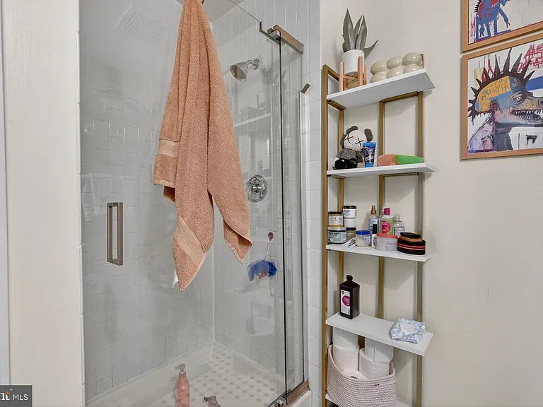 401 13th St NE #311 — Photo 19