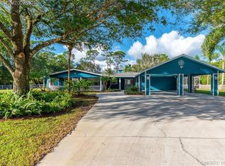 5883 SW 69th St, Palm City, FL 34990