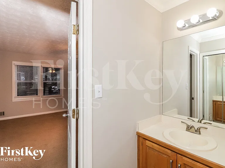 815 Old Spring Way — Photo 9