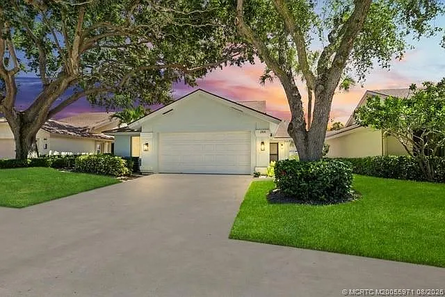 264 E River Park Dr — Photo 1