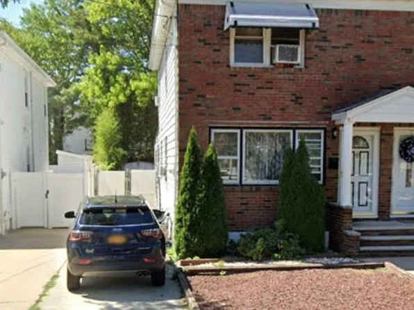 42 Hitchcock Ave, Staten Island, NY 10306