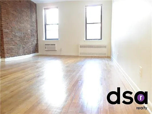 Rented by DSA Realty | media 32