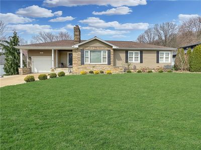 103 E Oakwood Way, New Castle, PA, 16105