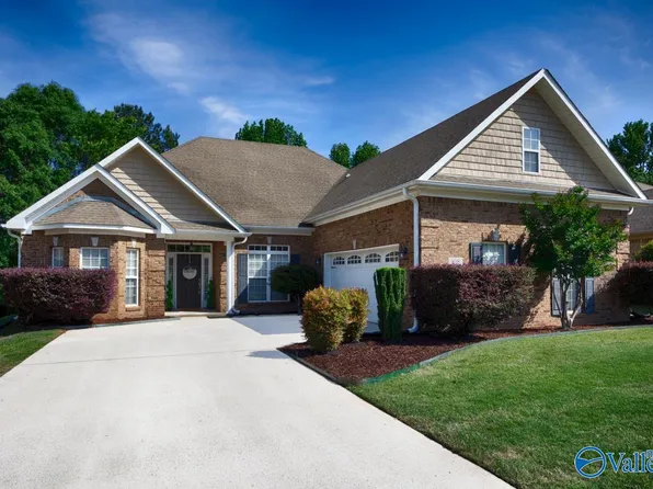 108 Blackwood Dr, Madison, AL 35757