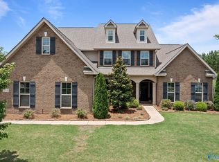 210 Coach Lamp Dr, Madison, AL 35758