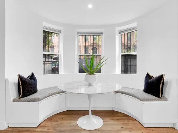 26 South Oxford Street image 4 of 11