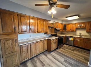 10445 Briarbend Dr APT 1, Saint Louis, MO