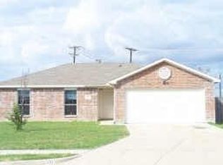 521 Murphy Rd, Burleson, TX 76028