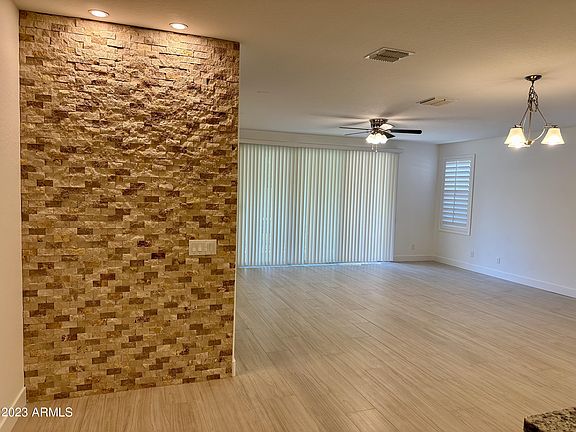 2nd image of 2204 E OTTAWA Lane