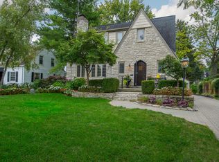 1929 Collingswood Rd, Columbus, OH 43221