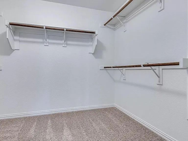 1333 Rembrandt Dr — Photo 26