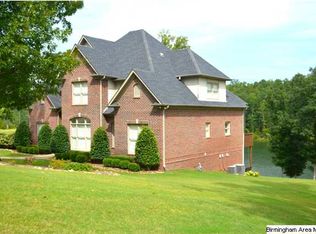 8739 Carrington Lake Rdg, Trussville, AL 35173