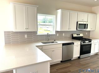 12438 Wescott Ave, Midlothian, VA 23112