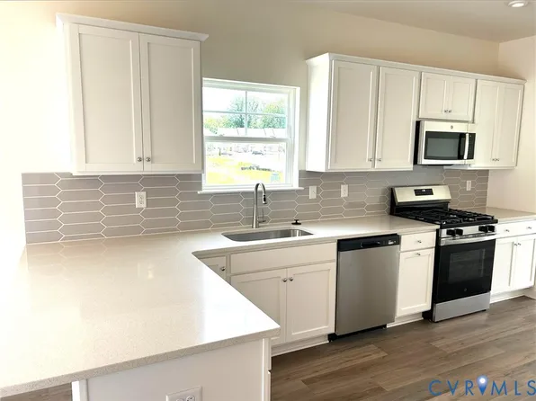 12438 Wescott Ave, Midlothian, VA 23112